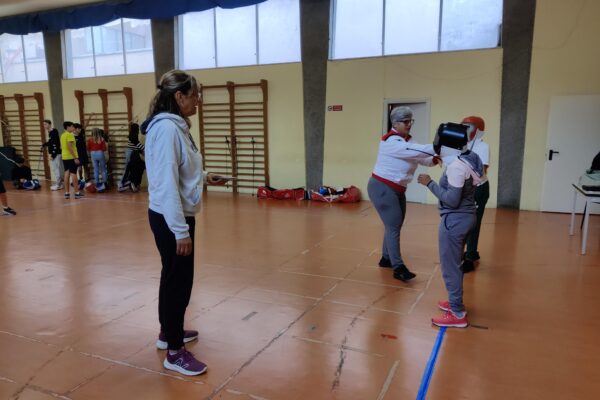 Attivato il corso di scherma per non vedenti anche nella palestra Natali a Macerata